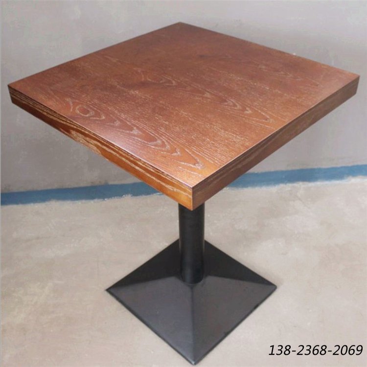 現(xiàn)代風(fēng)格小方桌，咖啡廳餐桌，咖啡廳效果圖